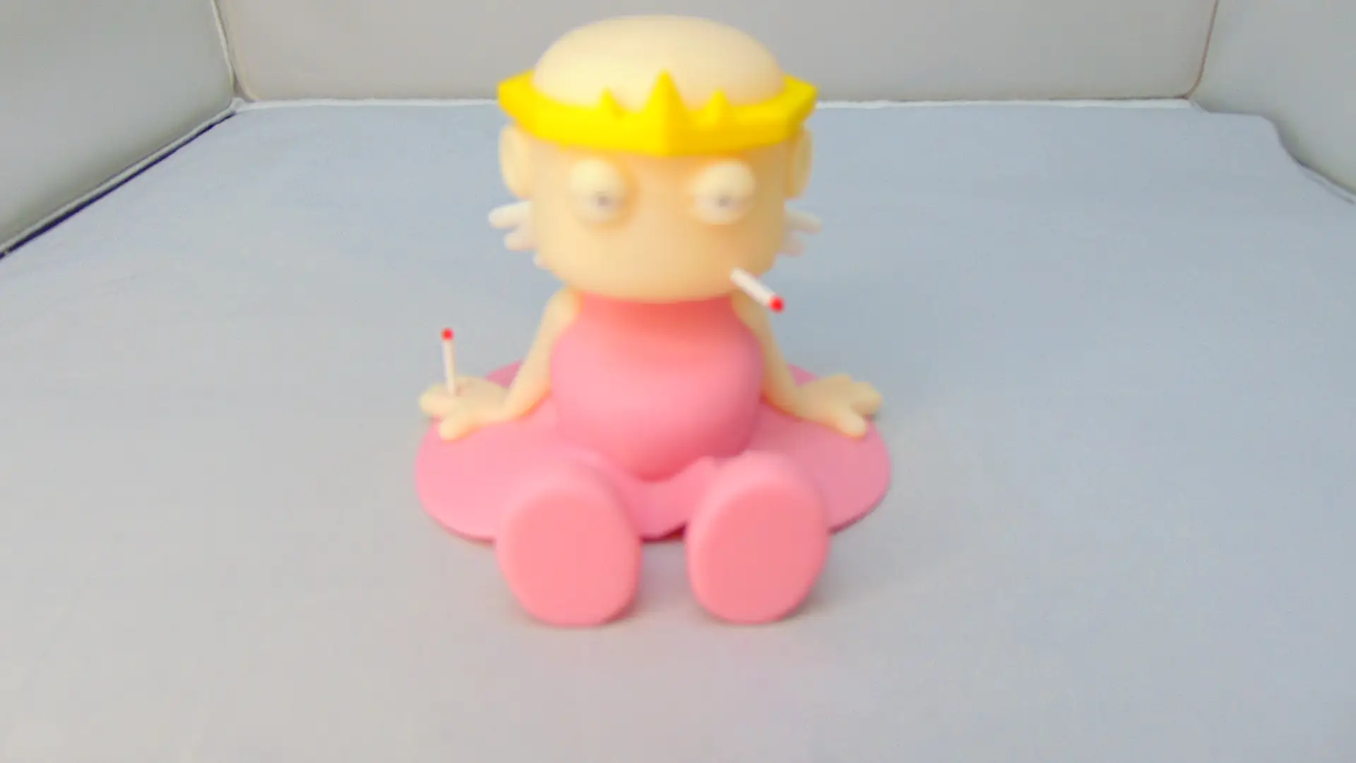 DSC06856 Good Idea Fairy Desk pal